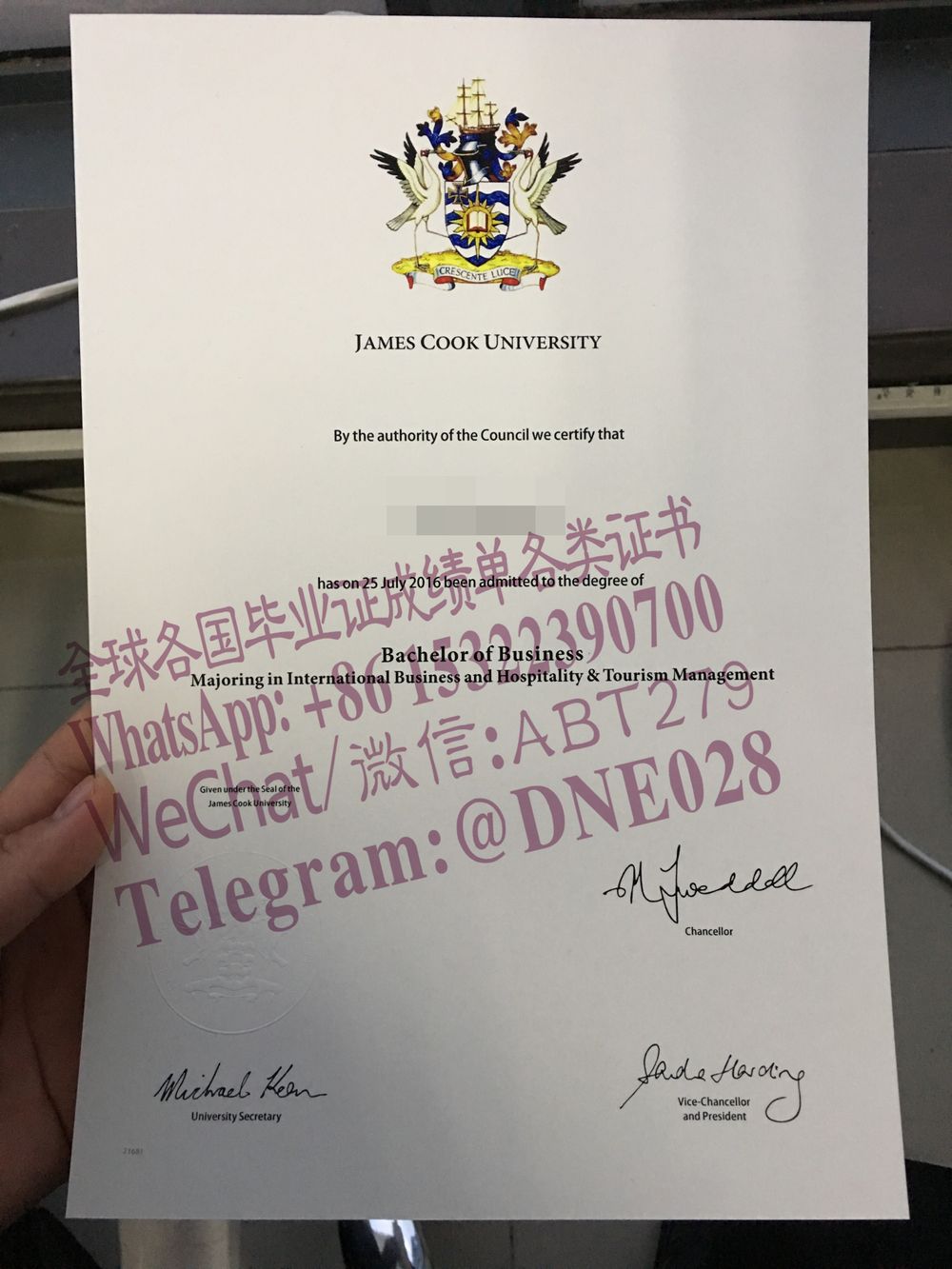 购买假澳大利亚詹姆斯·库克大学毕业证多少钱
